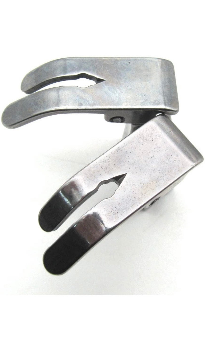 SINGLE NEEDLE PRESSER FOOT.